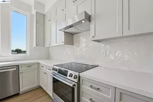 1933 Grand St, Alameda, CA 94501 - Photo 24