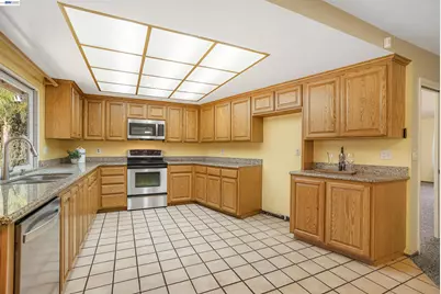 1349 Evans Pl, Livermore, CA 94550 - Photo 32