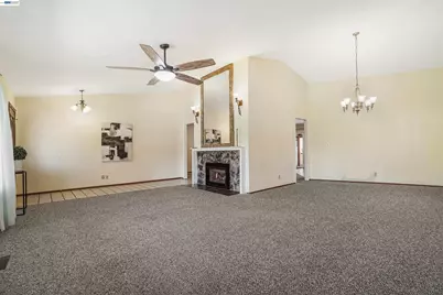 1349 Evans Pl, Livermore, CA 94550 - Photo 20