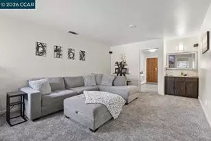 2121 Cody Ct, Stockton, CA 95209 - Photo 8