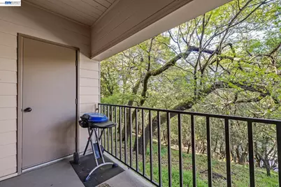 640 Via Casitas, Greenbrae, CA 94904 - Photo 14