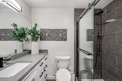 640 Via Casitas, Greenbrae, CA 94904 - Photo 22