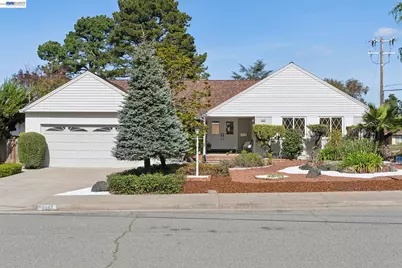 13048 Brookpark Rd, Oakland, CA 94619 - Photo 1