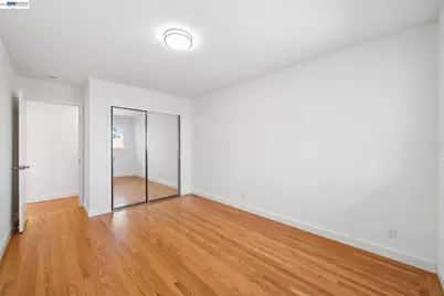 13048 Brookpark Rd, Oakland, CA 94619 - Photo 42