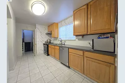 2917 Telegraph Ave, Berkeley, CA 94705 - Photo 8