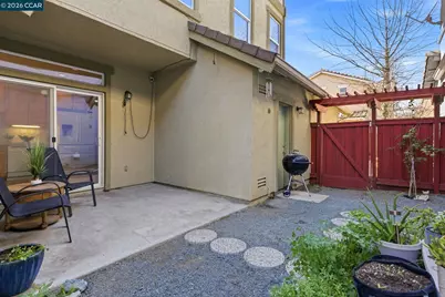 922 Oxford Ln, Brentwood, CA 94513 - Photo 10