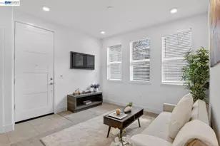 411 Rhythm Ln, Hayward, CA 94544 - Photo 8