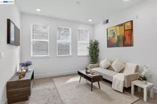 411 Rhythm Ln, Hayward, CA 94544 - Photo 1