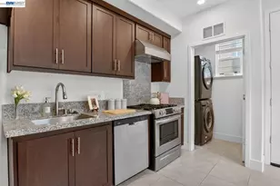 411 Rhythm Ln, Hayward, CA 94544 - Photo 14