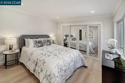 1141 Ptarmigan Dr #6, Walnut Creek, CA 94595 - Photo 16