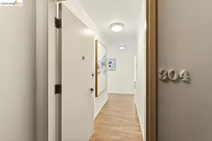 250 Whitmore St, Oakland, CA 94611 - Photo 10
