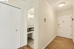 250 Whitmore St, Oakland, CA 94611 - Photo 14