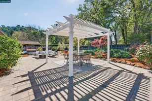 261 Montecillo Dr, Walnut Creek, CA 94595 - Photo 32