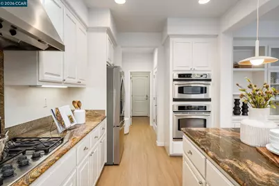 3138 Ashbrook Ln, San Ramon, CA 94582 - Photo 12