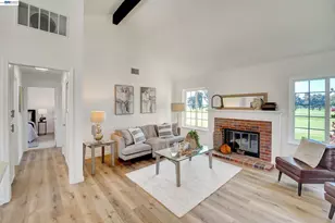 14359 Outrigger Dr, San Leandro, CA 94577 - Photo 4