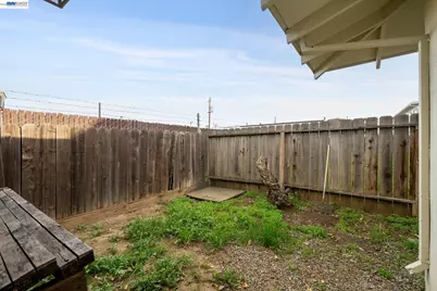 1384 Berry Ln, Brentwood, CA 94513 - Photo 34