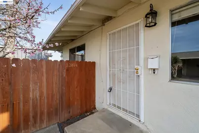 1384 Berry Ln, Brentwood, CA 94513 - Photo 6
