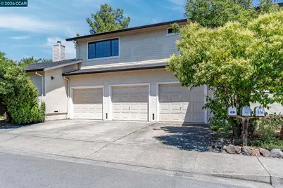 585 Studley St #4, Sonoma, CA 95476 - Photo 2