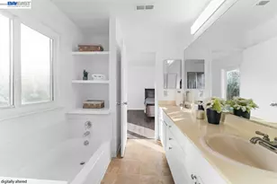 176 Bedford, Hercules, CA 94547 - Photo 32