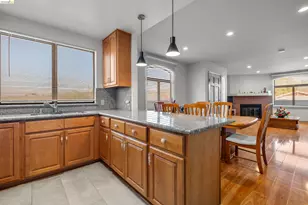 1050 Kains Ave, Albany, CA 94706 - Photo 8