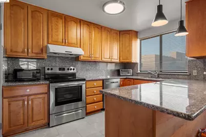 1050 Kains Ave. #B1(3), Albany, CA 94706 - Photo 6