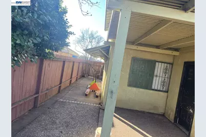 [Address not provided], Stockton, CA 95210 - Photo 14