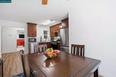 26147 Danforth Ln, Hayward, CA 94545 - Photo 18