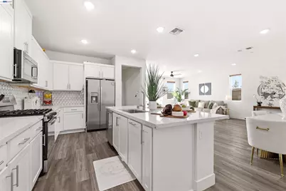 5717 Tournament Ct, Tracy, CA 95377 - Photo 14