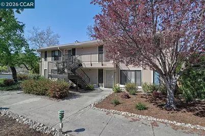 2700 Tice Creek Dr #3, Walnut Creek, CA 94595 - Photo 2
