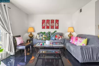 61 Meadowbrook Cir, Pittsburg, CA 94565 - Photo 4