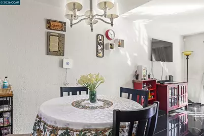 61 Meadowbrook Cir, Pittsburg, CA 94565 - Photo 10