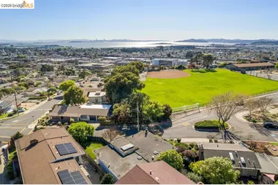 6715 Canyon Trail, El Cerrito, CA 94530 - Photo 42