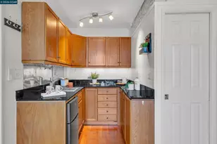 2633 Chelsea Dr, Oakland, CA 94611 - Photo 42