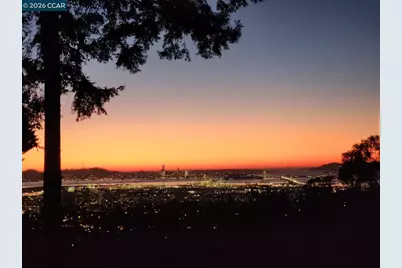 2633 Chelsea Dr, Oakland, CA 94611 - Photo 14