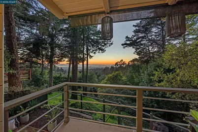 2633 Chelsea Dr, Oakland, CA 94611 - Photo 56