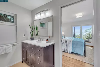 2633 Chelsea Dr, Oakland, CA 94611 - Photo 34