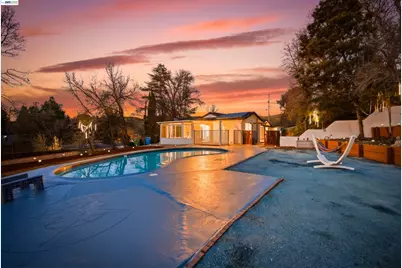 209 Gerry Ct, Walnut Creek, CA 94596 - Photo 6