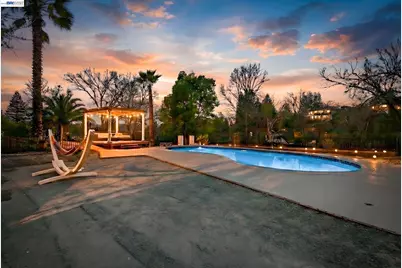 209 Gerry Ct, Walnut Creek, CA 94596 - Photo 4