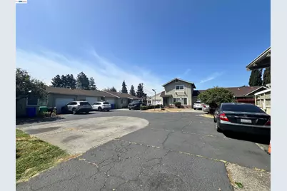 21335 Hathaway Ave, Hayward, CA 94541 - Photo 16