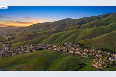 47849 Avalon Heights Ter, Fremont, CA 94539 - Photo 58