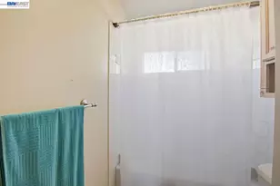 1716 Dalton Way, Union City, CA 94587 - Photo 18