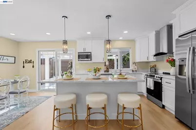 24839 Townsend Ave, Hayward, CA 94544 - Photo 12