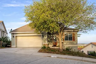 115 Delta Vista Ln, Pittsburg, CA 94565 - Photo 2