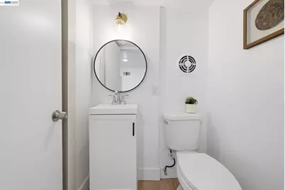 661 Brookwood Pl, Oakland, CA 94610 - Photo 28