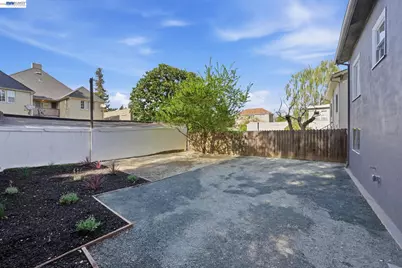 661 Brookwood Pl, Oakland, CA 94610 - Photo 34