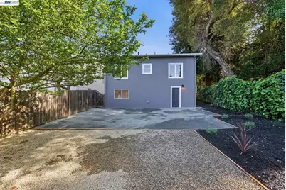 661 Brookwood Pl, Oakland, CA 94610 - Photo 32