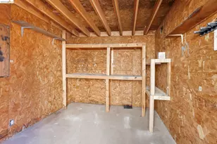 1978 Rosedale Ave, Oakland, CA 94601 - Photo 32