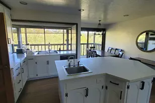 90 Devin Dr, Moraga, CA 94556 - Photo 36