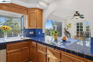 22111 Prospect St, Hayward, CA 94541 - Photo 30