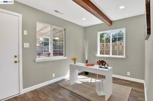 320 Monmouth Dr, Milpitas, CA 95035 - Photo 22